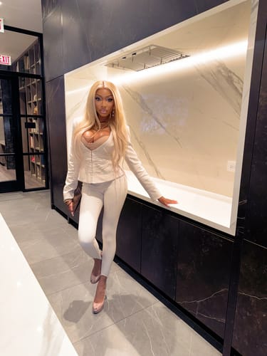 Customer photo review of Suiting V-Neck Corset Blazer