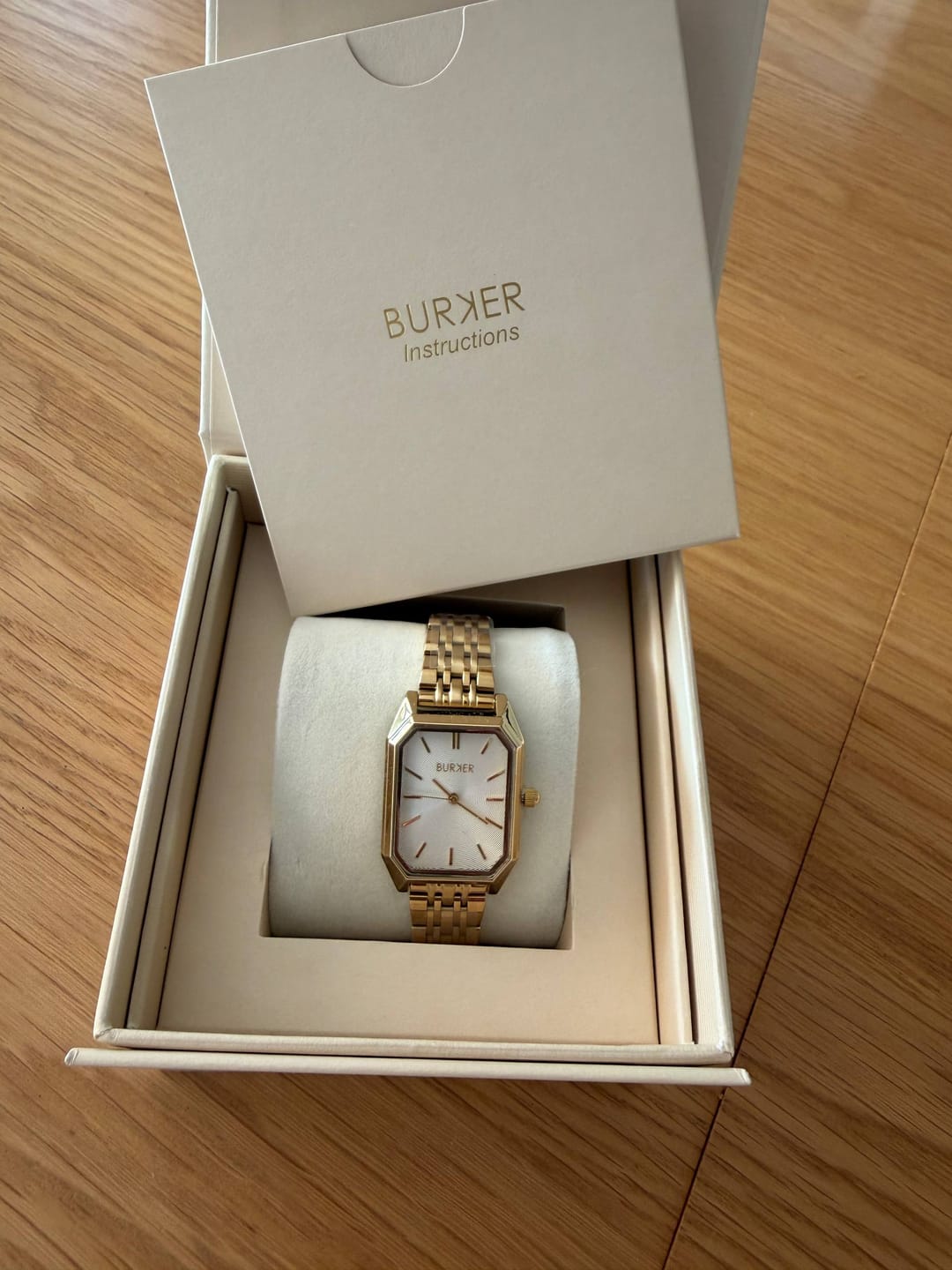 Customer photo review of Isabell Gold