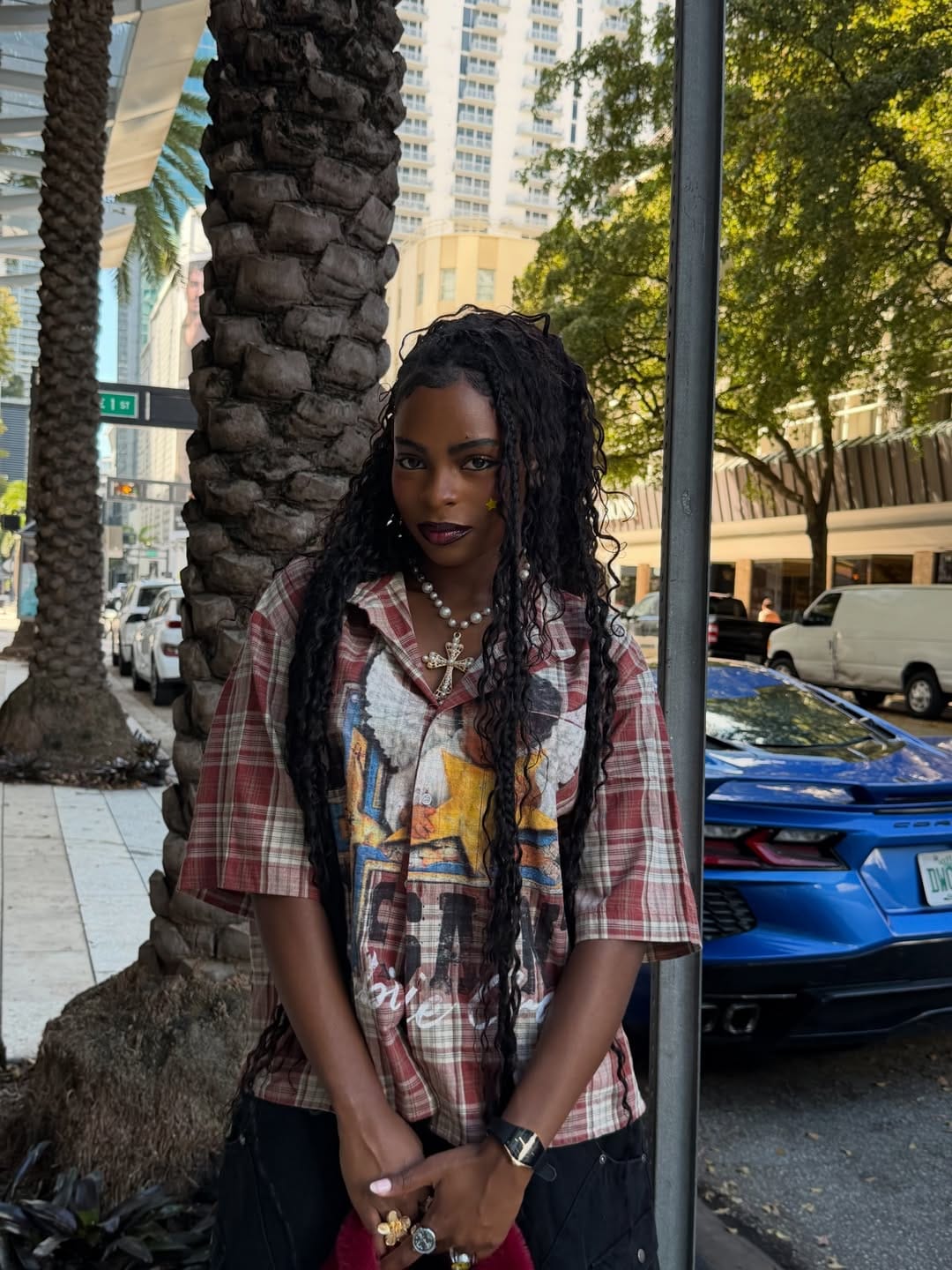 Customer photo review of L.A. Grunge Cracked Cherub Shirt-427
