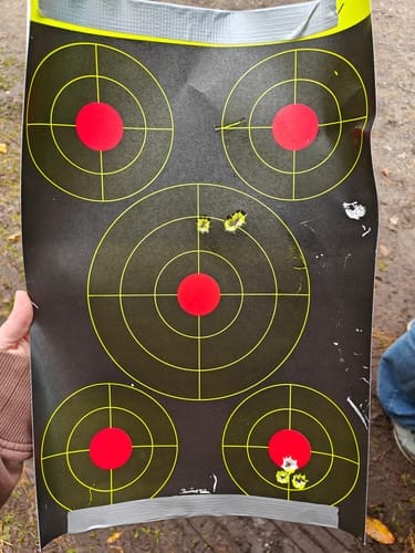 Customer photo review of SHIELD Splatter Targets 10er Pack 45x30cm - 02