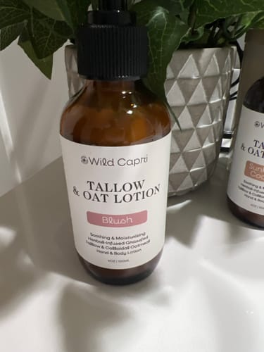 Customer photo review of Blush Tallow & Oat Lotion
