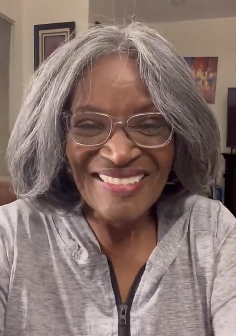 Customer photo review of Luvwin 5x5 Salt And Pepper Glueless Gray Color Pre-Cut Lace Layered Cut Straight Bob Wig 100% Human Hair