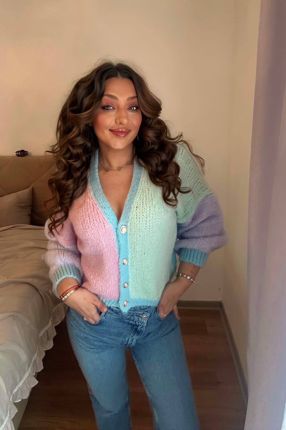 Customer photo review of Pastell Velvet Oversized Cardigan