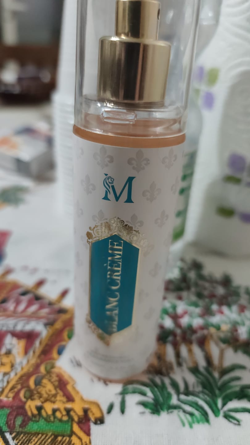 Customer photo review of MONTAGE® "BIANCO LATTE" ACQUA PROFUMATA 100ML