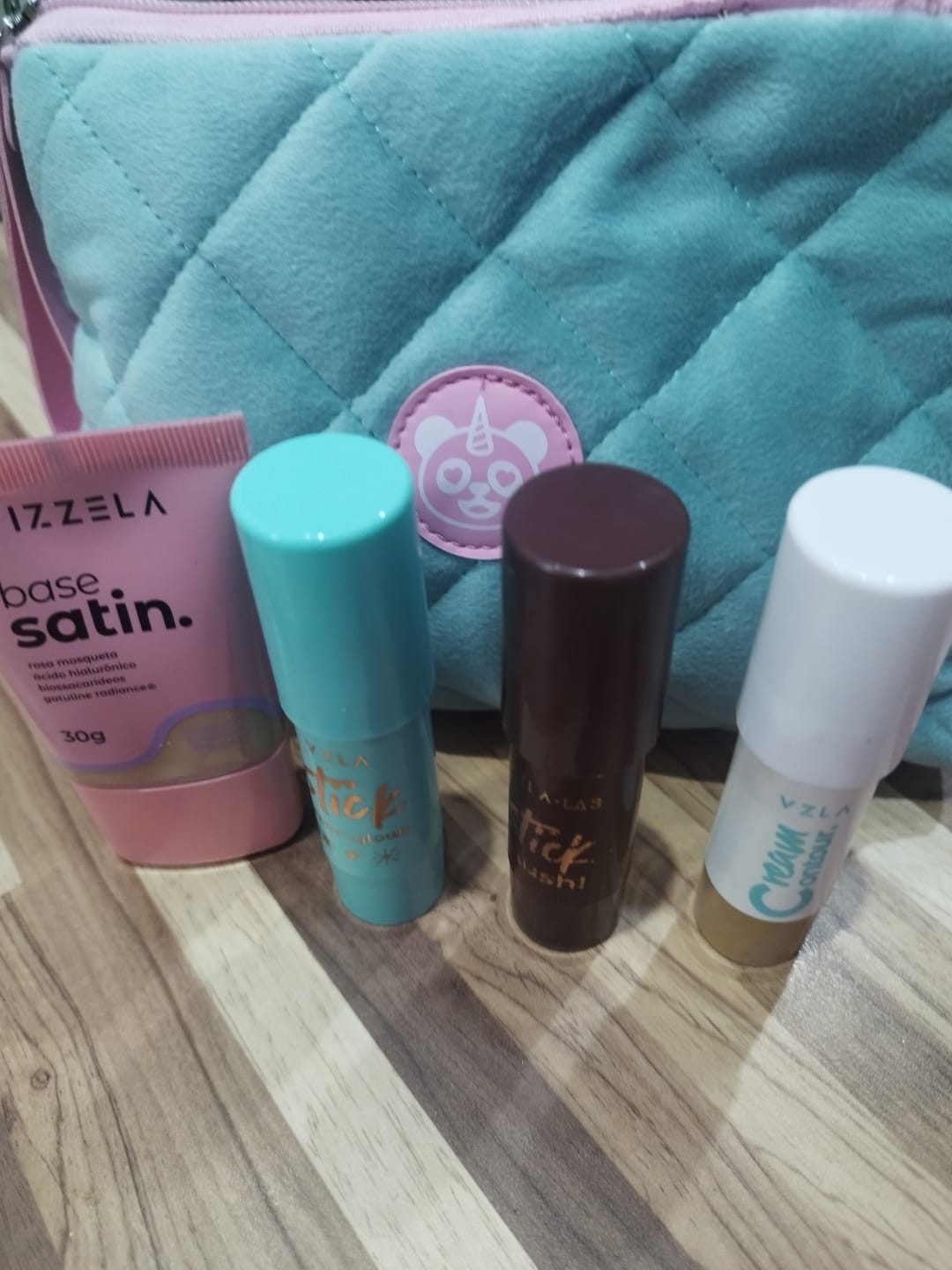 Customer photo review of Cream Contour - Contorno Stick Vizzela