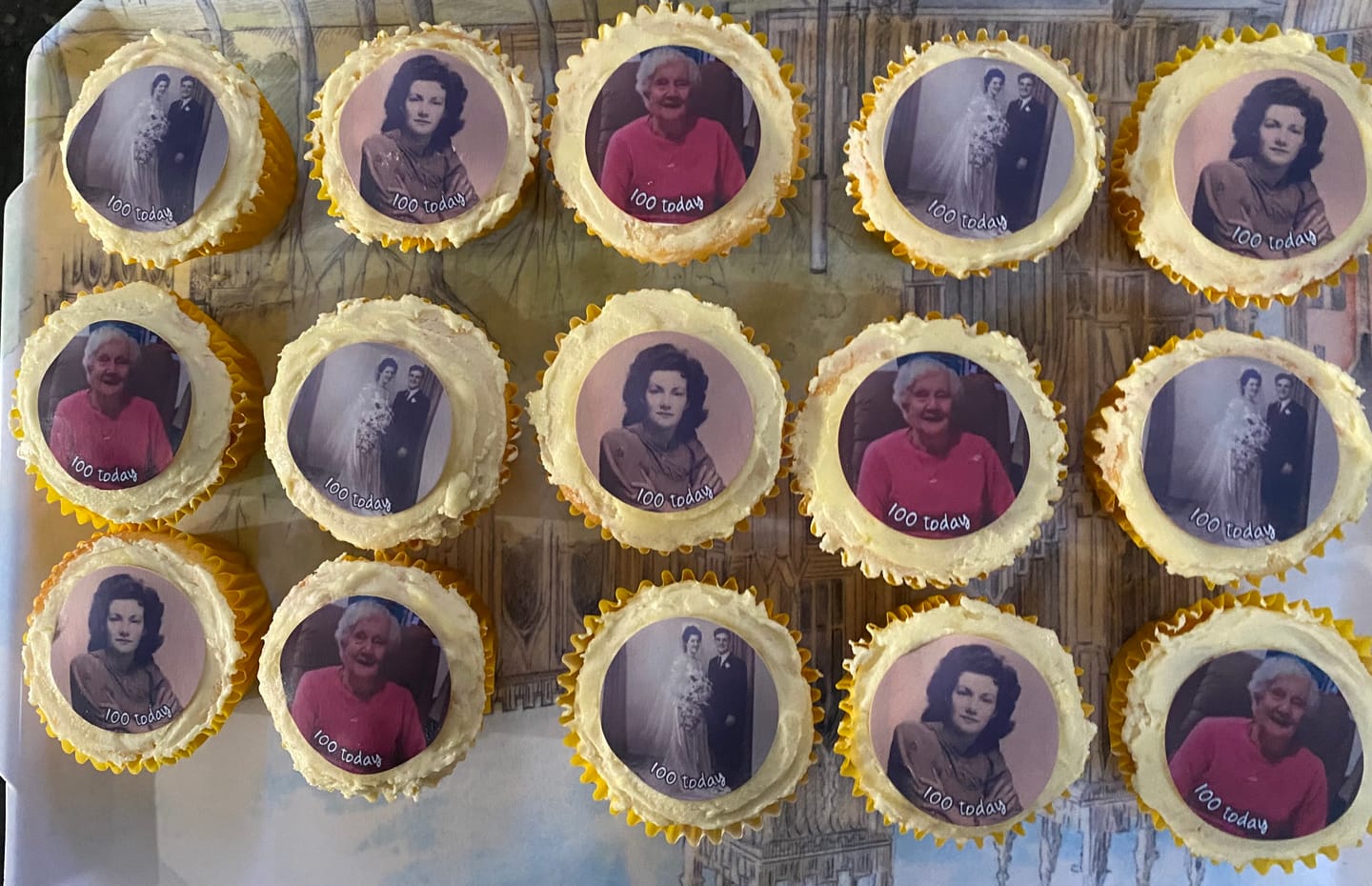 Customer photo review of 15 x 5 cm Pre-cut Standard Cupcake Custom Edible Icing Images