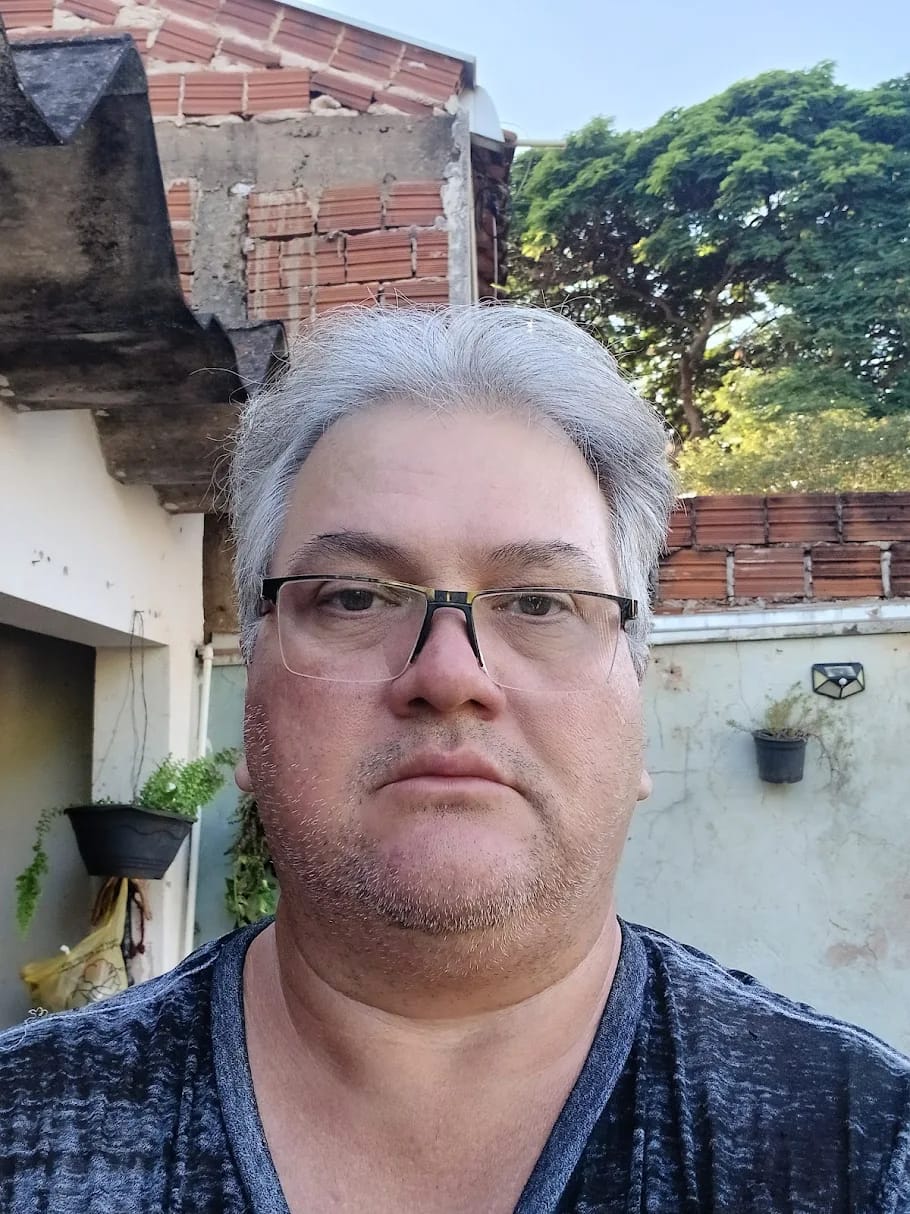 Customer photo review of Óculos de Grau Taguro