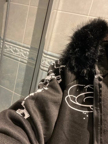 Customer photo review of 'ROSARY' FUR HOODIE