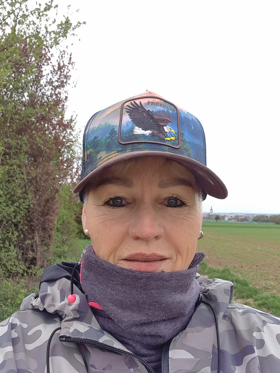 Customer photo review of GUTSCHEIN Karins Schwester