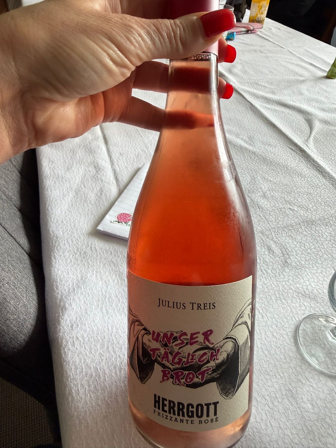 Customer photo review of Unser täglich Brot - Frizzante Rosé