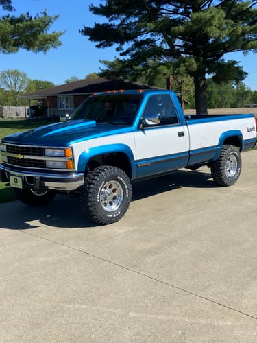 Customer photo review of GEN. MOTORS USA MEDIUM BLUE M. 30-9086 | OEMatch Automotive Basecoat