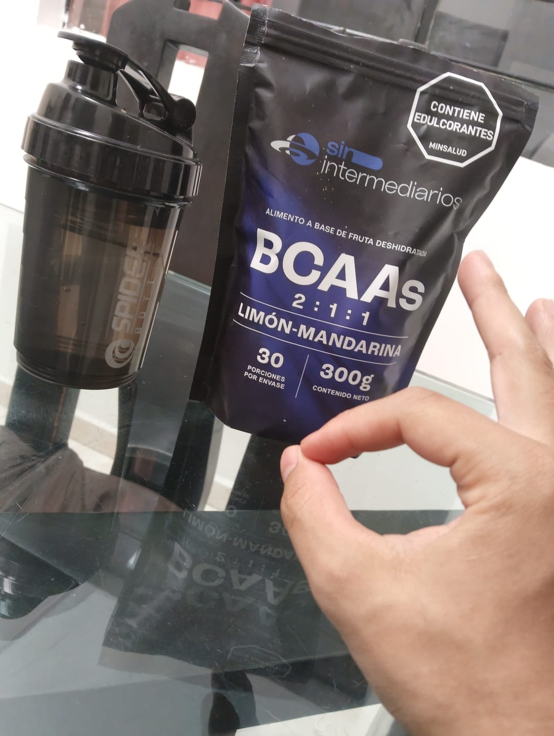 Customer photo review of BCAAs sabor Limón - Mandarina (2:1:1)