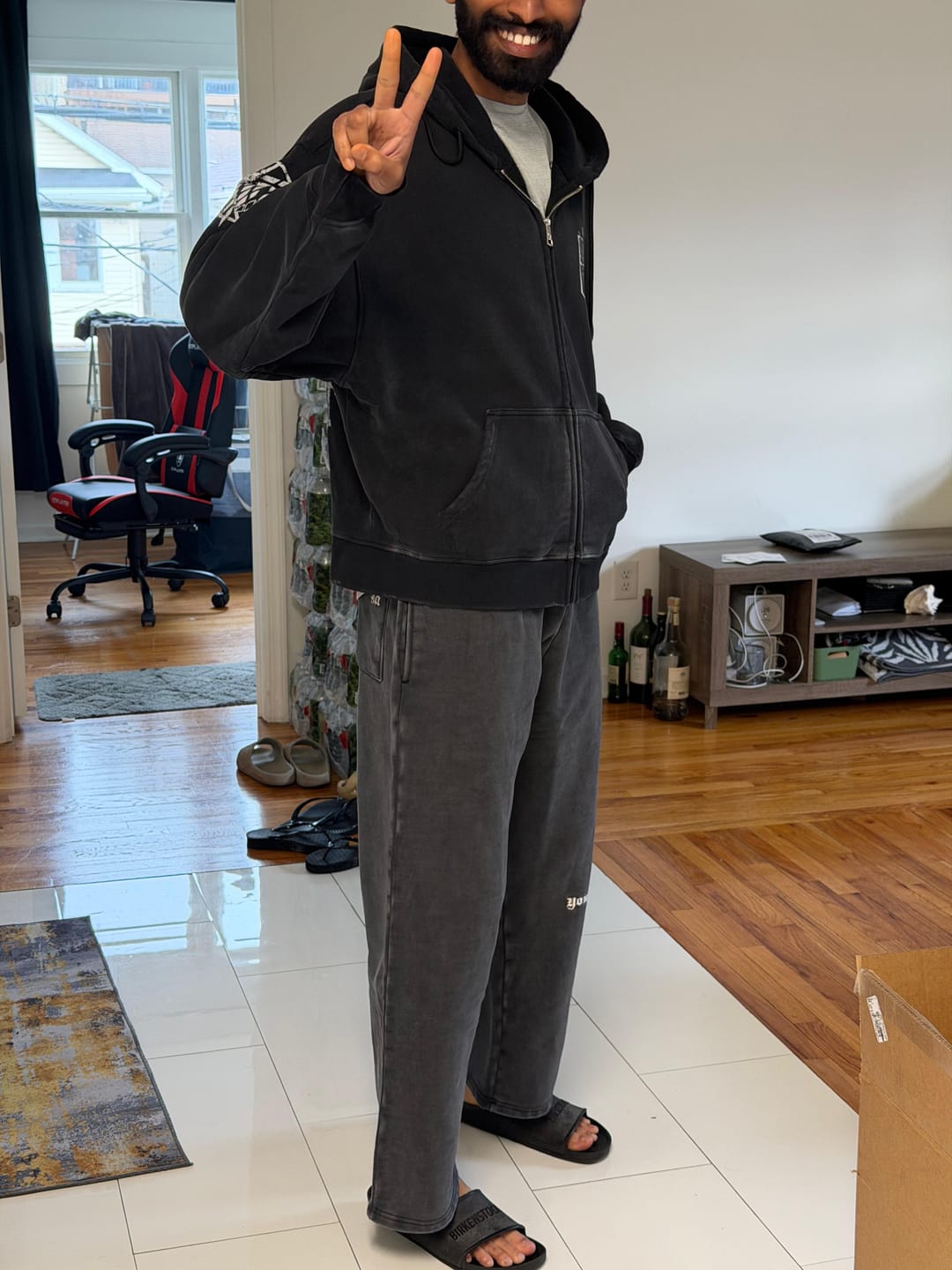 Customer photo review of 5162 - Golds Gym Throwback Zip-ups