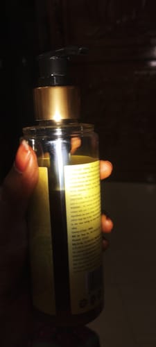 Customer photo review of Manjal Magic Body Wash