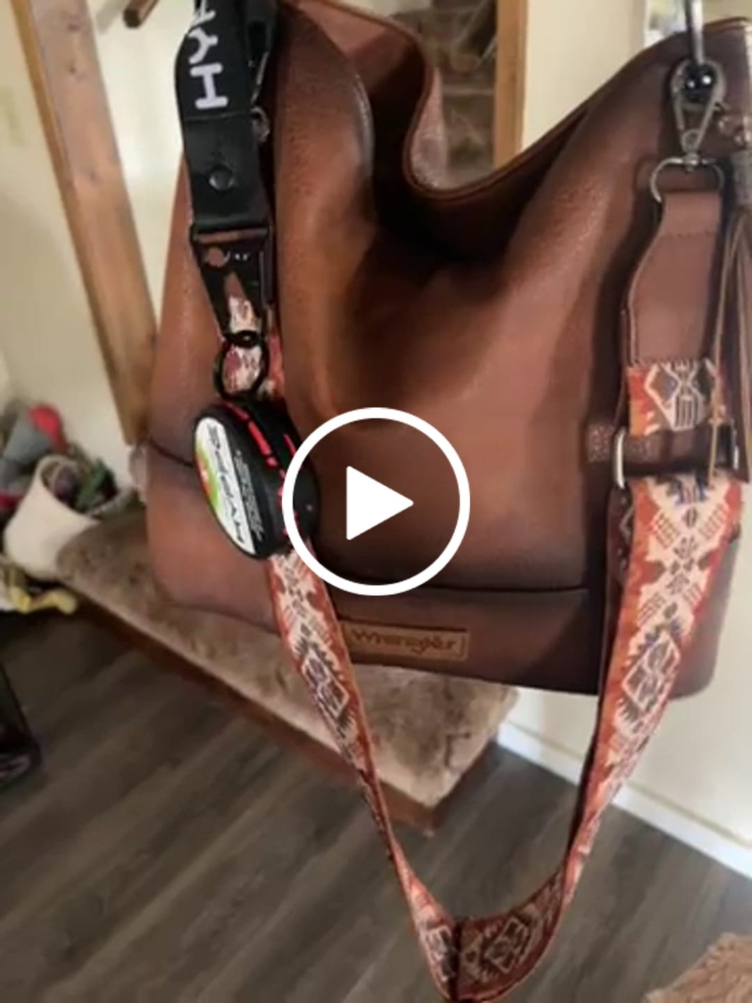 Customer video review of Moist Nicotine Pouches