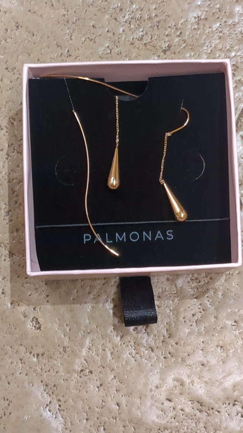 Customer photo review of Gold Water Drop Tassel Earrings
