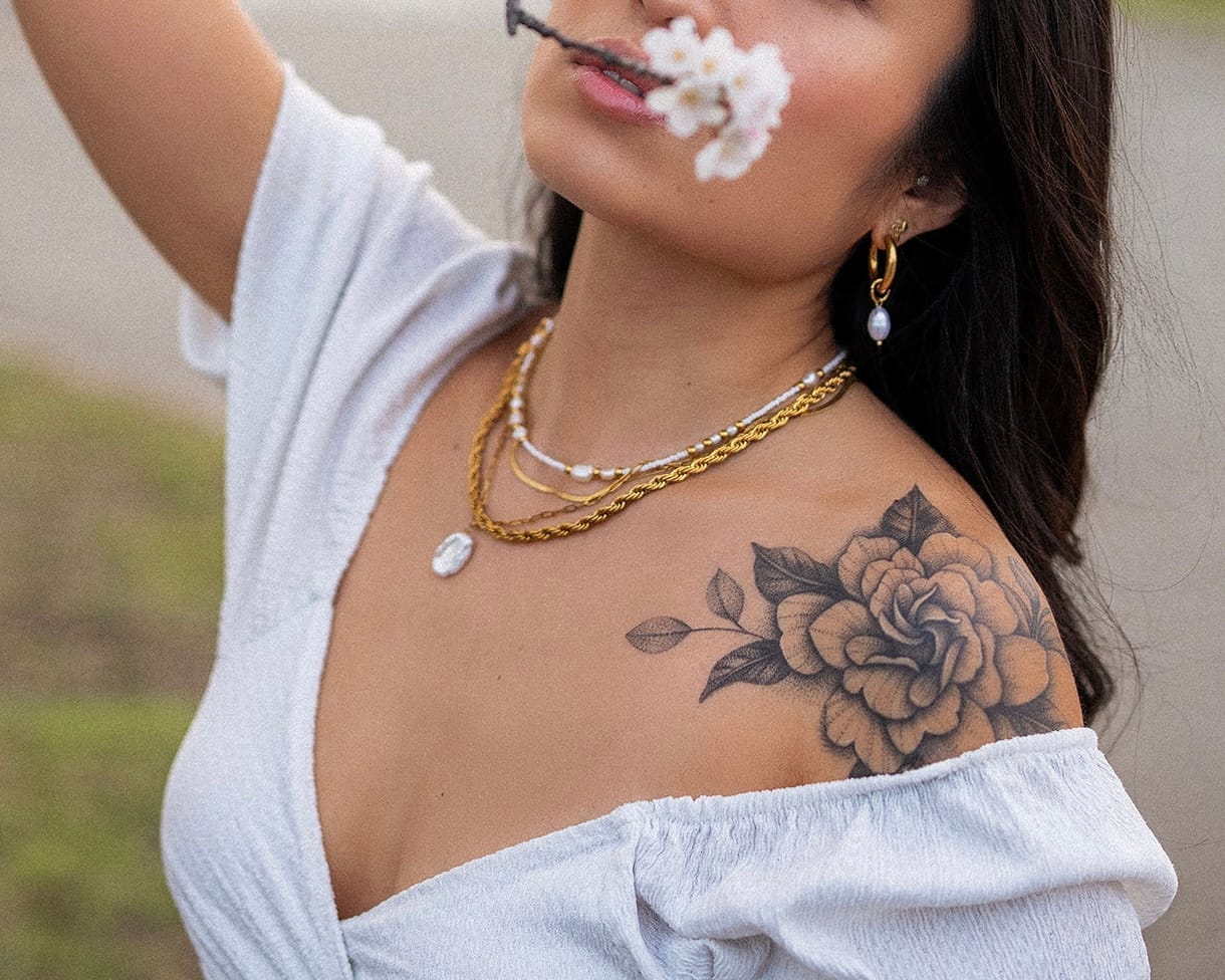Customer photo review of Coco Rope Necklace
