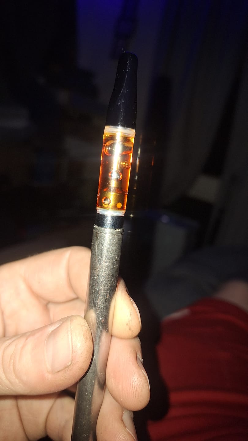 Customer photo review of 1 Gram HHC Vape Cartridge | Watermelon Zkittles - Indica