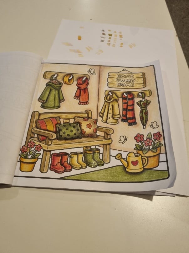 Customer photo review of Ohuhu Halawa Series 72 Colors Oil-based Colored Pencils