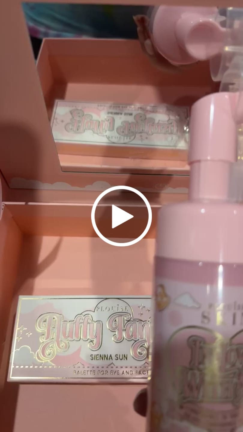 Customer video review of P.Louise Stay Shining Lip Oil Mini