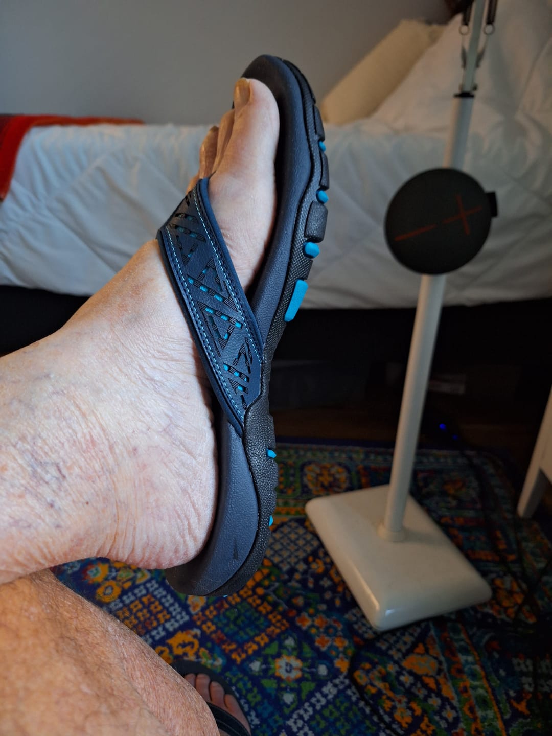 Customer photo review of Ramble Lite - Wide Toe Slippers