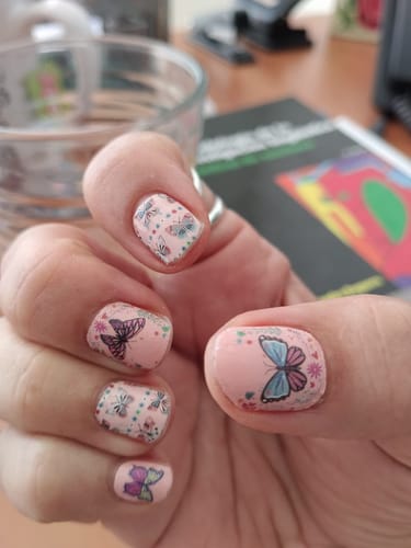 Customer photo review of Universo | Stickers de Esmalte