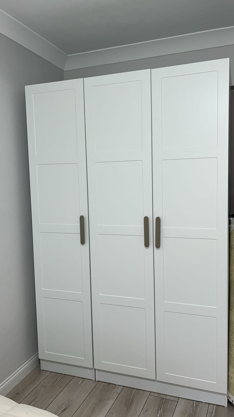 Customer photo review of Rani BA221 Membran Kapaklı Gardırop 6 Raflı 2 Kapaklı 2 Askılı Elbise Dolabı Beyaz