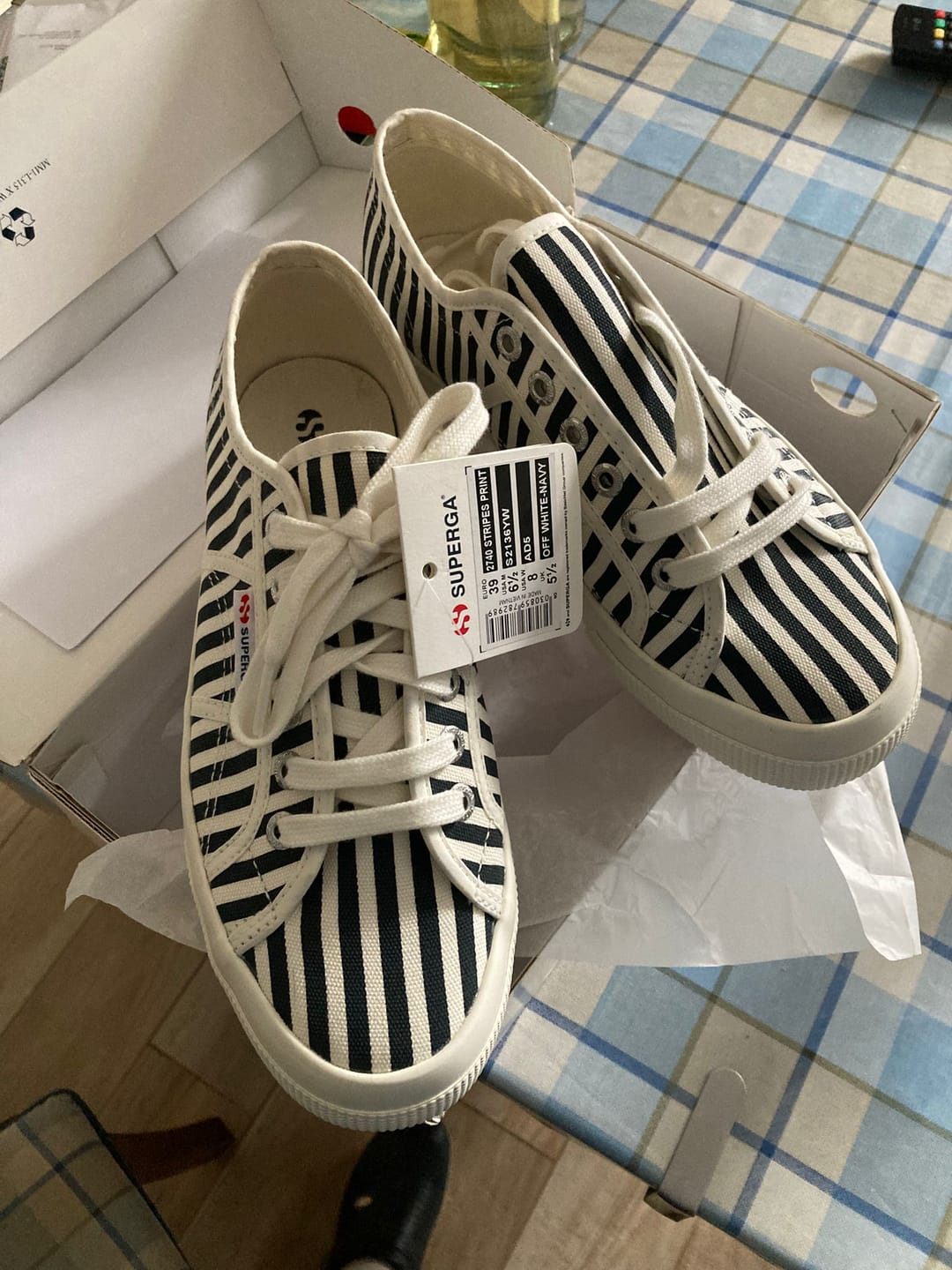Customer photo review of Superga 2750 stripes print white navy