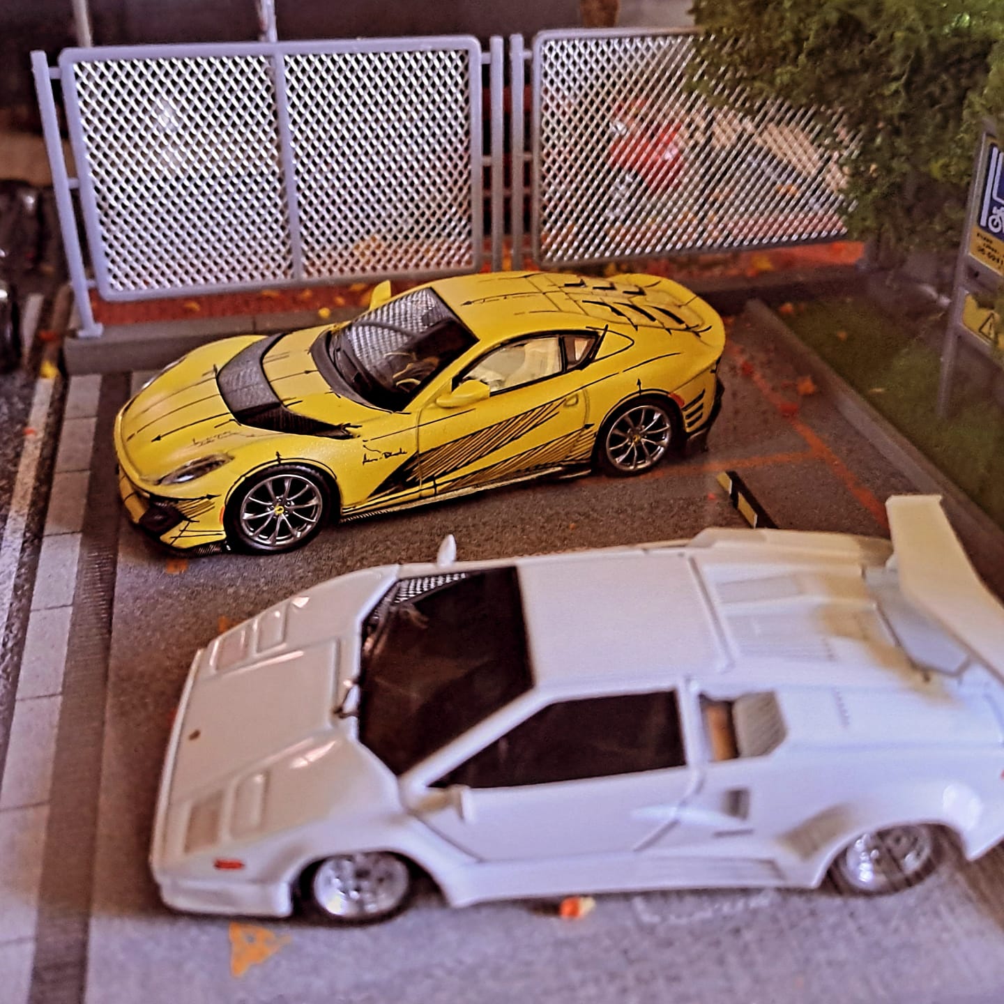 Customer photo review of (PRE-ORDER) BBR Models 1:64 Ferrari 812 Competizione Tailor Made BBRFER64032