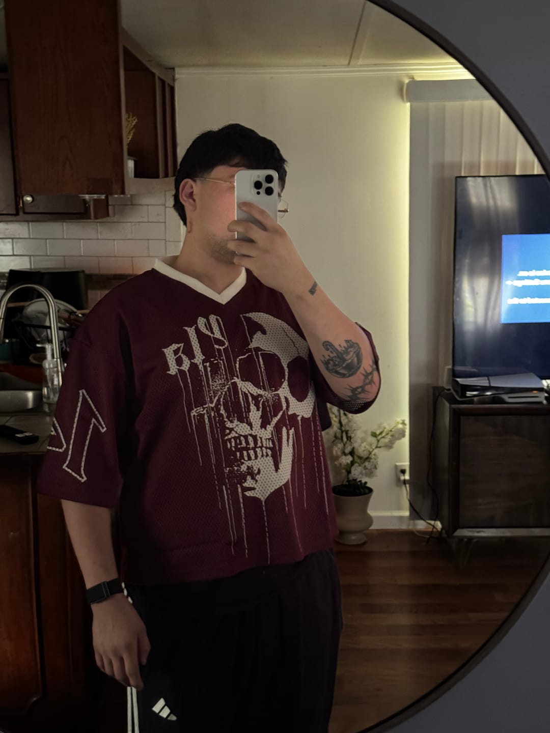 Customer photo review of 4015 - Drippy Skull Jersey