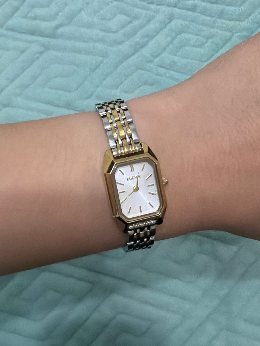 Customer photo review of Isabell Petite Gold Silver