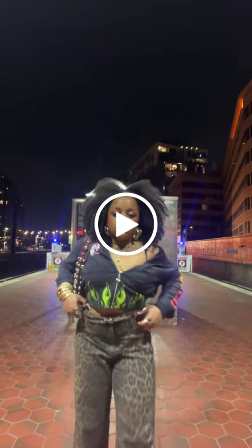 Customer video review of 5 YEAR CORSET HOODIE