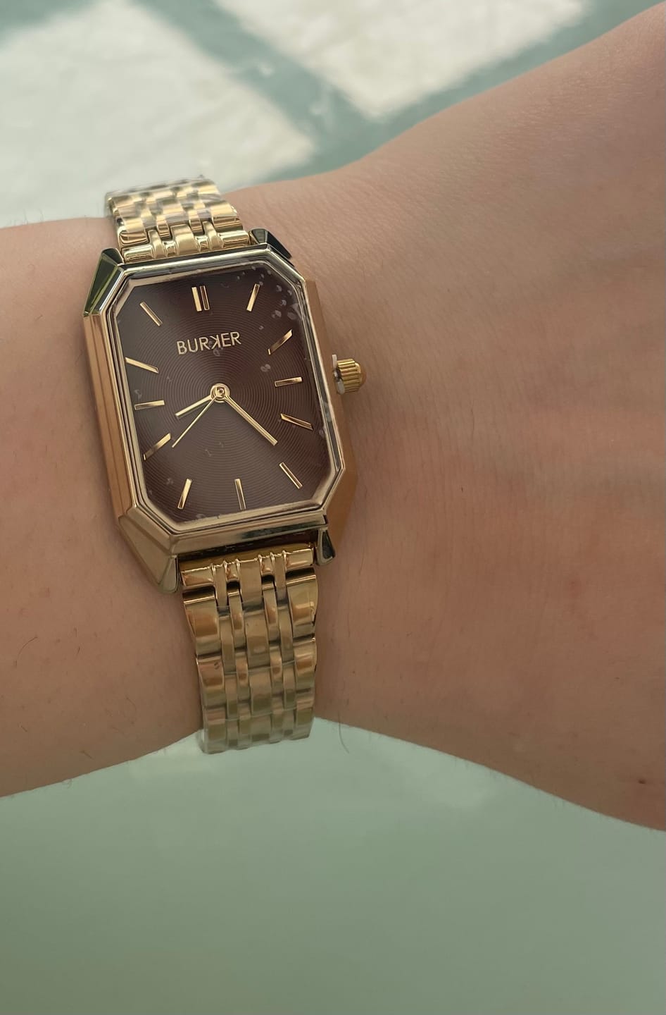 Customer photo review of Isabell Gold Brown