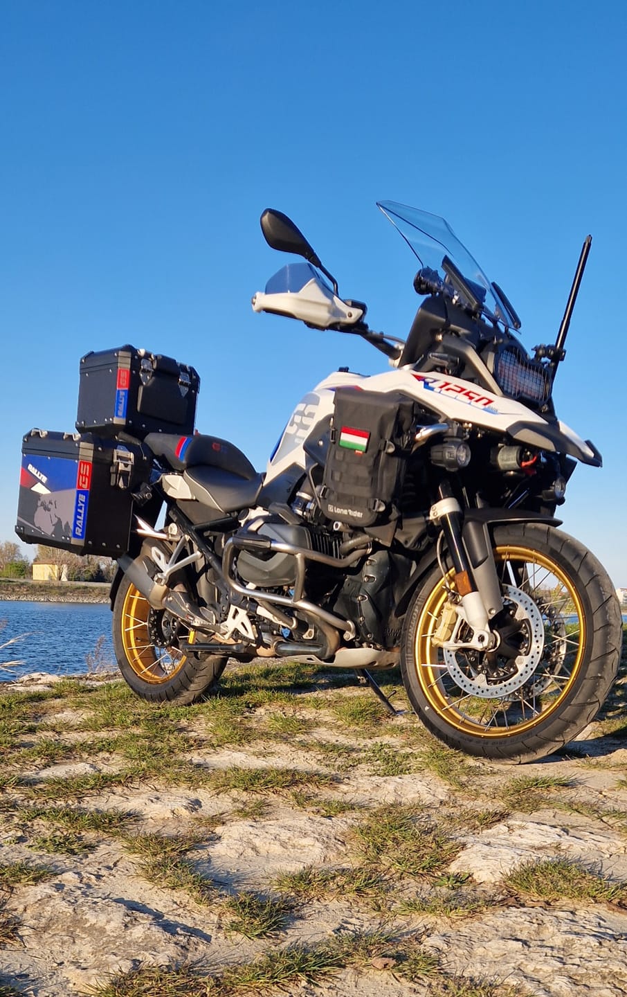 Customer photo review of MiniBag 6L