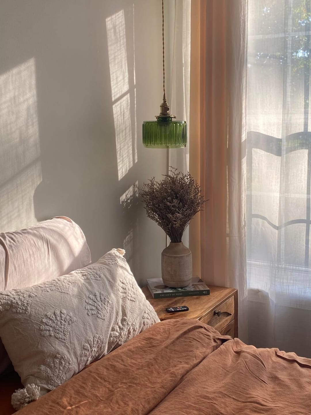 Customer photo review of Vintage Minimalist 1-Light Strip Patterned Glass Drum Round Pendant Light