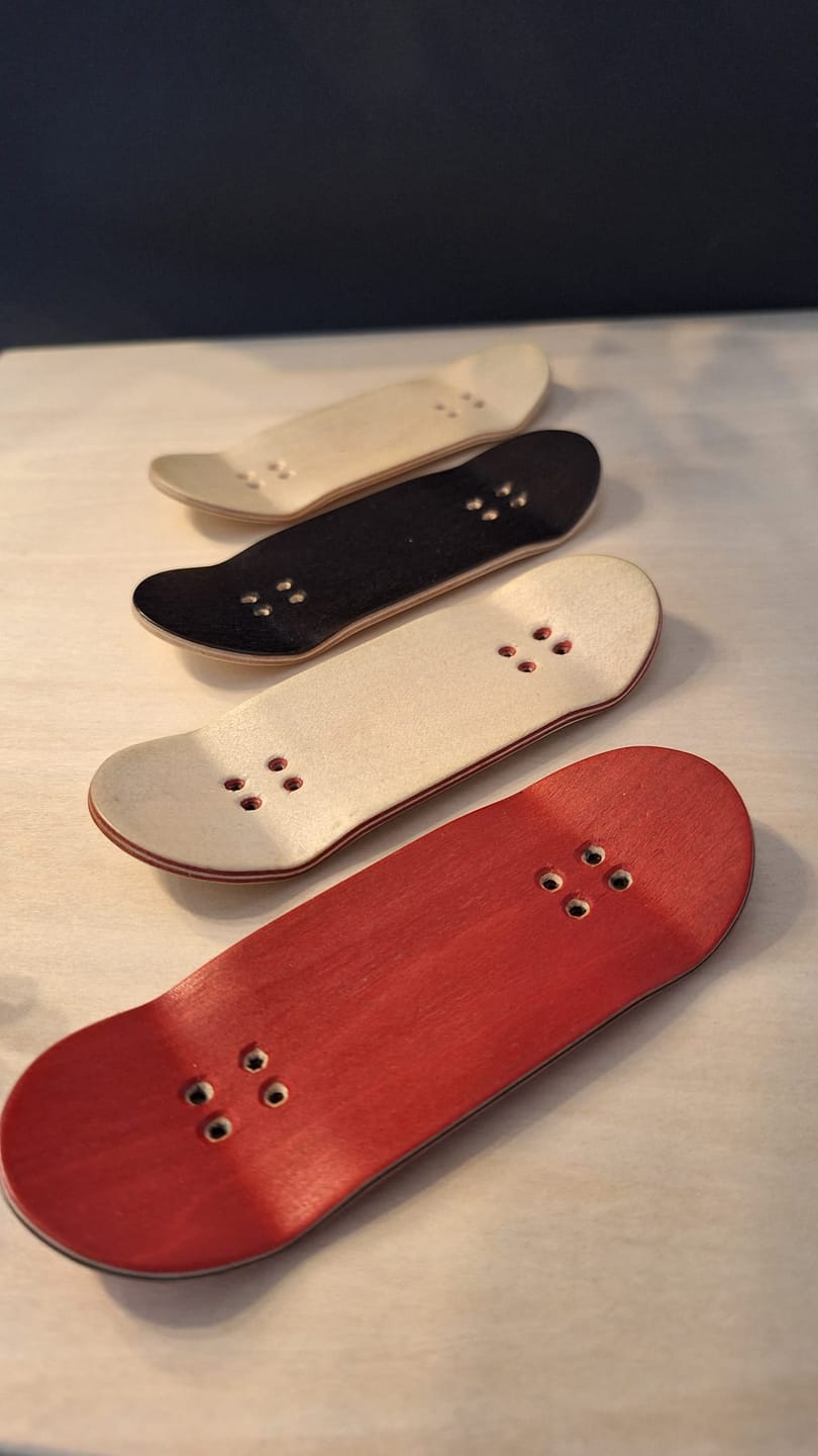 Customer photo review of Fingerskateboard Construction Kit - for Experts