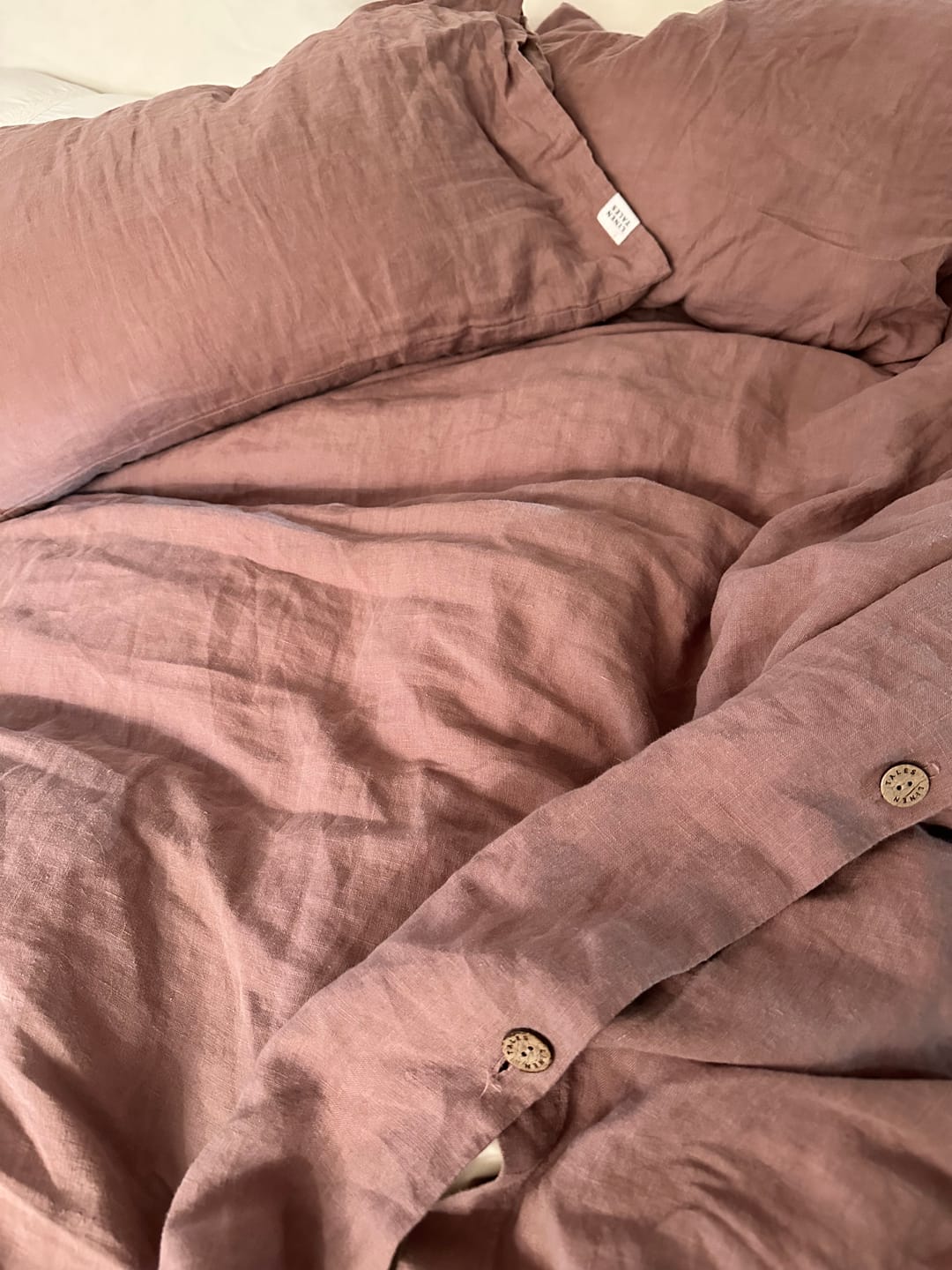 Customer photo review of Ashes of Roses Linen Duvet Cover Set