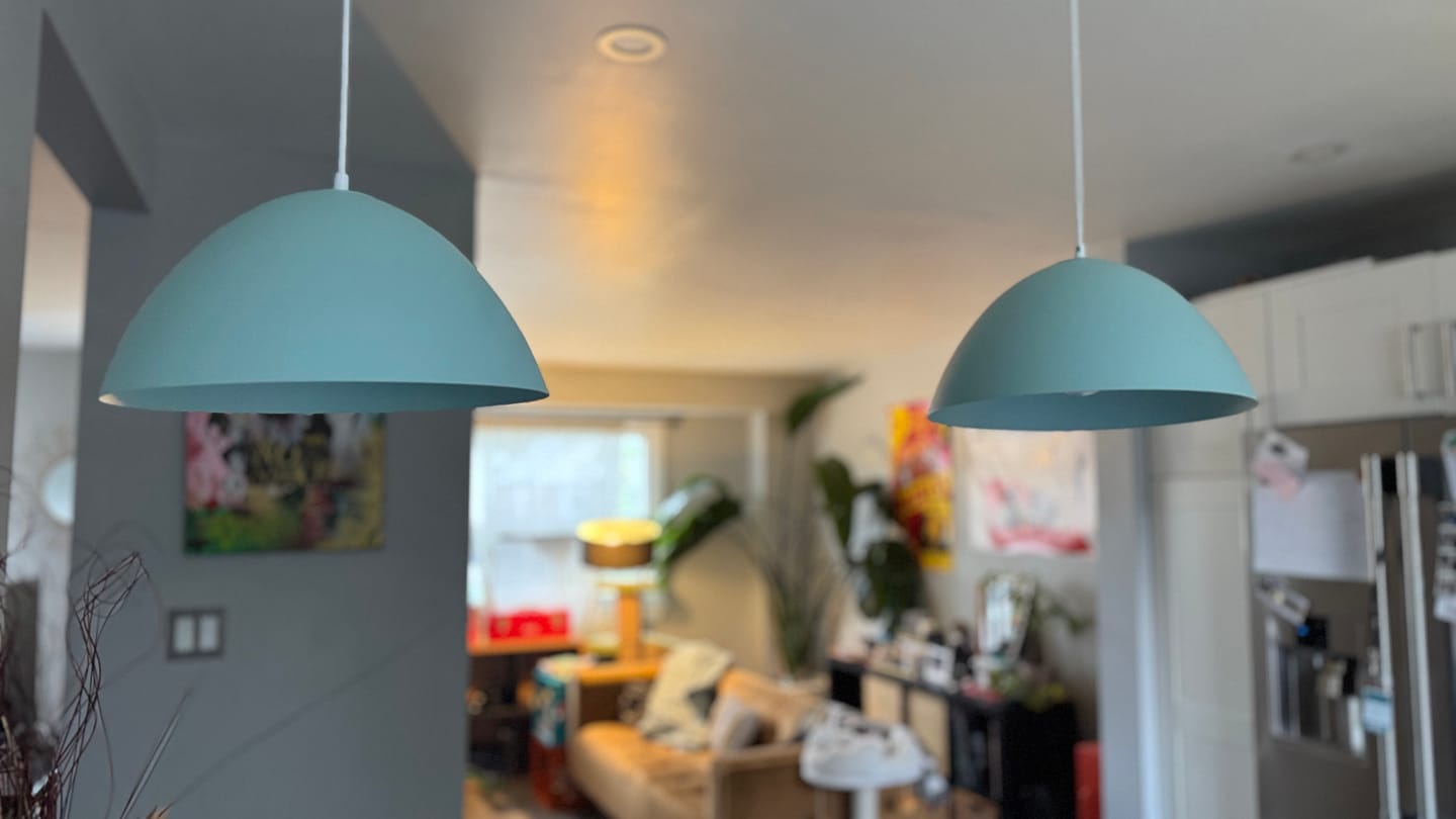 Customer photo review of FARO Mid-Century Modern Pendant Ceiling Light Fixture for Kitchen Island, Dining Room & Living Room