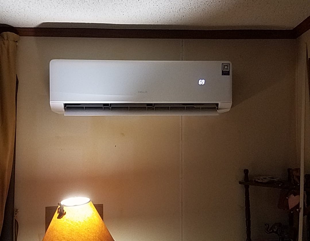 Customer photo review of DELLA Serena Series 24000 BTU 22 SEER2 Mini-Split Heat Pump AC - Up to 1500 Sq.Ft.