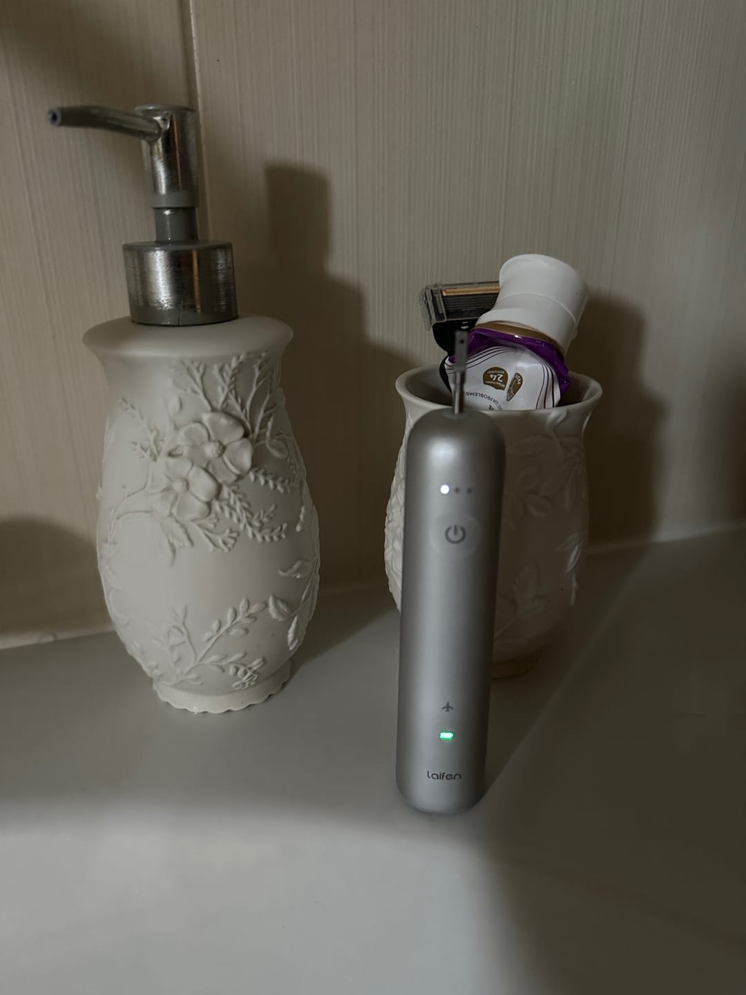 Customer photo review of Laifen Wave Pro Electric Toothbrush