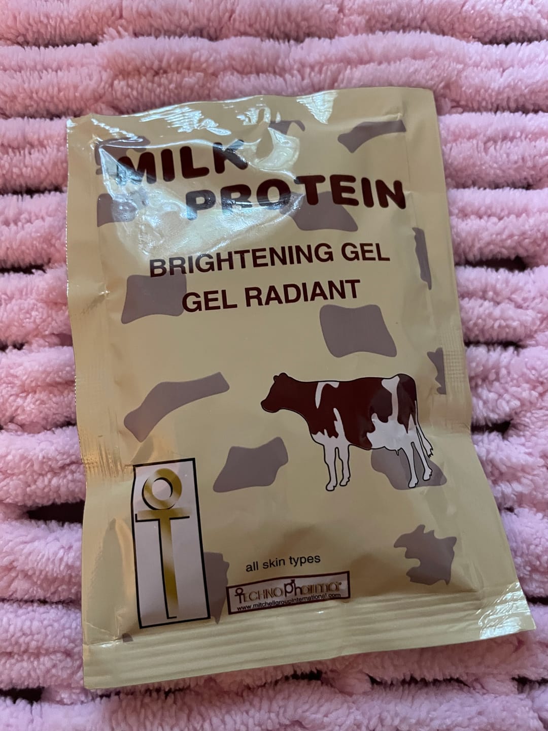 Customer photo review of KGS Kimmy’s GLO Milk Protein Brightening Gel – Glow with Confidence