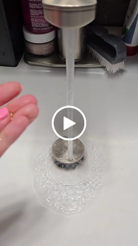 Customer video review of Besque® Shower Oil - 150ml