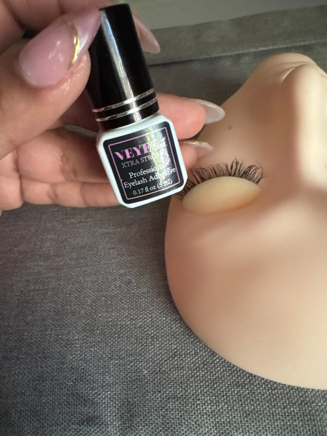 Customer photo review of Extra Strong - Lash Extension Glue