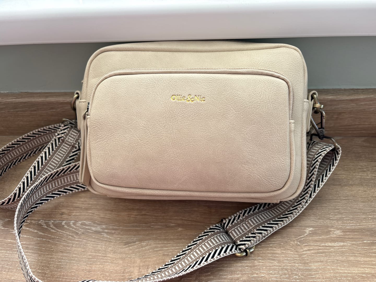 Customer photo review of Doyle Crossbody - Pebble