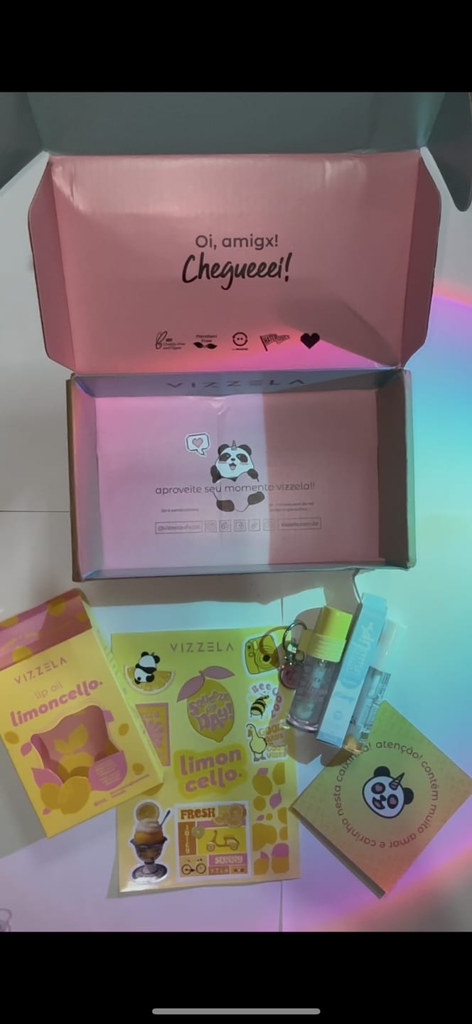 Customer photo review of Lip Oil Limoncello – Vizzela