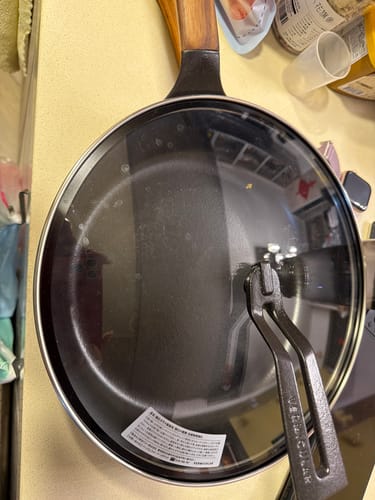 顧客對日本Vermicular琺瑯鑄鐵平底鍋 深型 28厘米【限時優惠 送原裝專用鍋蓋】的照片評價