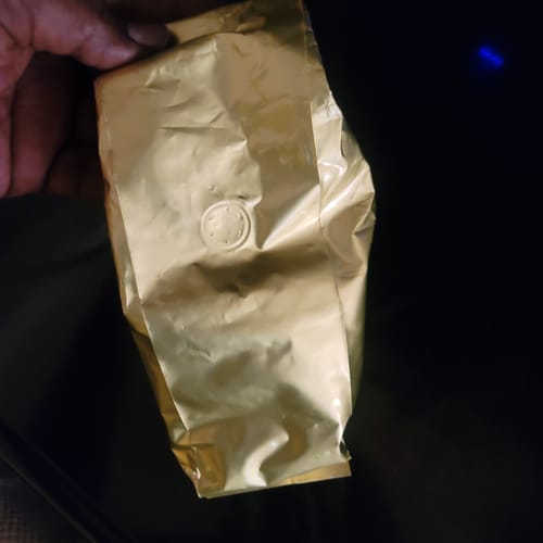 Customer photo review of Plantation Blue 100% Jamaica Blue Mountain Coffee - Dark Roasted Beans (12oz)