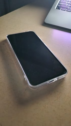 Customer photo review of Anti Yellow Magsafe Clear Case Samsung - Galaxy S23