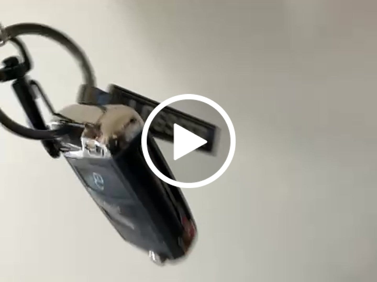 Customer video review of Personalised Metal Number Plate Keyring