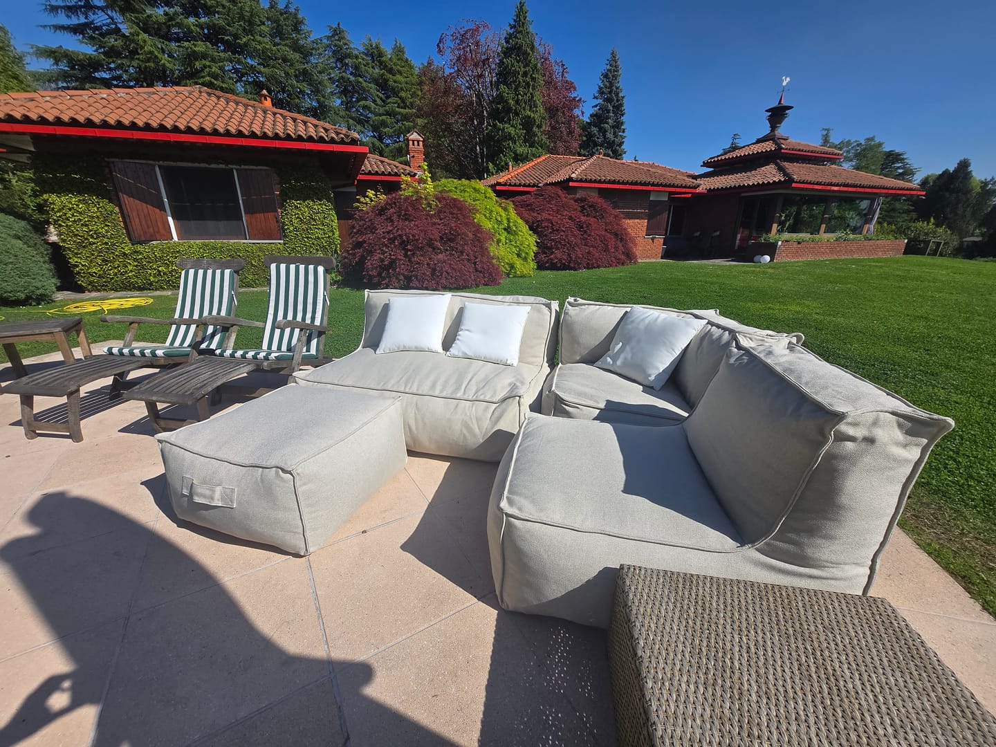 Customer photo review of The Lounge Set
